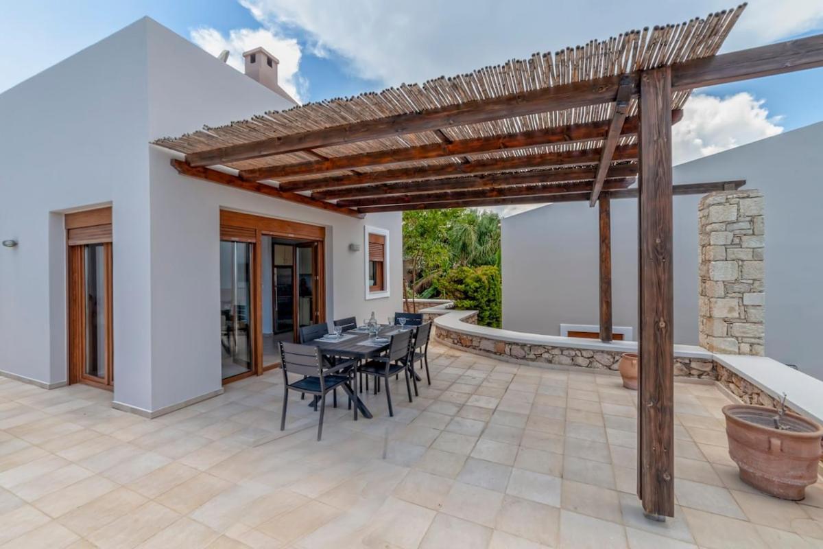 Karena Seaview Villa Йеранион Экстерьер фото