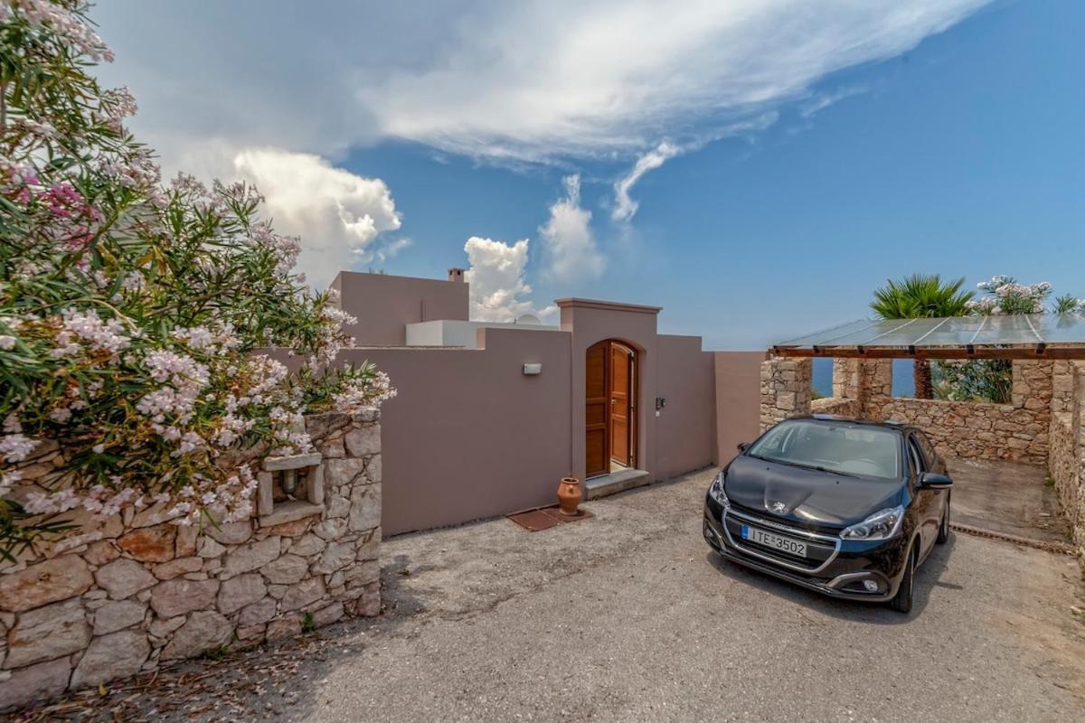 Karena Seaview Villa Йеранион Экстерьер фото