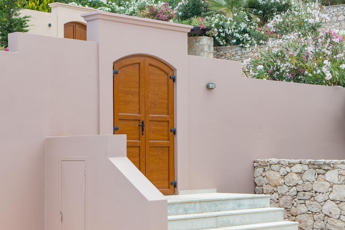 Karena Seaview Villa Йеранион Экстерьер фото